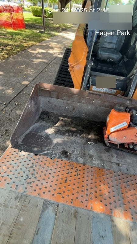 2024 SOLESBEE 18" Bucket - Solesbee