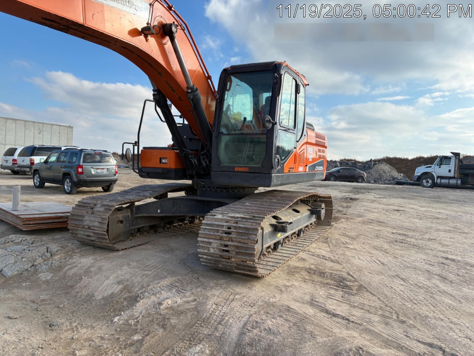 2021 DOOSAN DX225LC-5