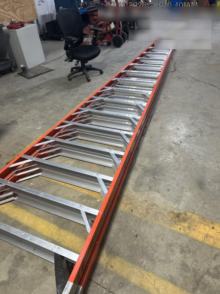2025 WERNER T7416