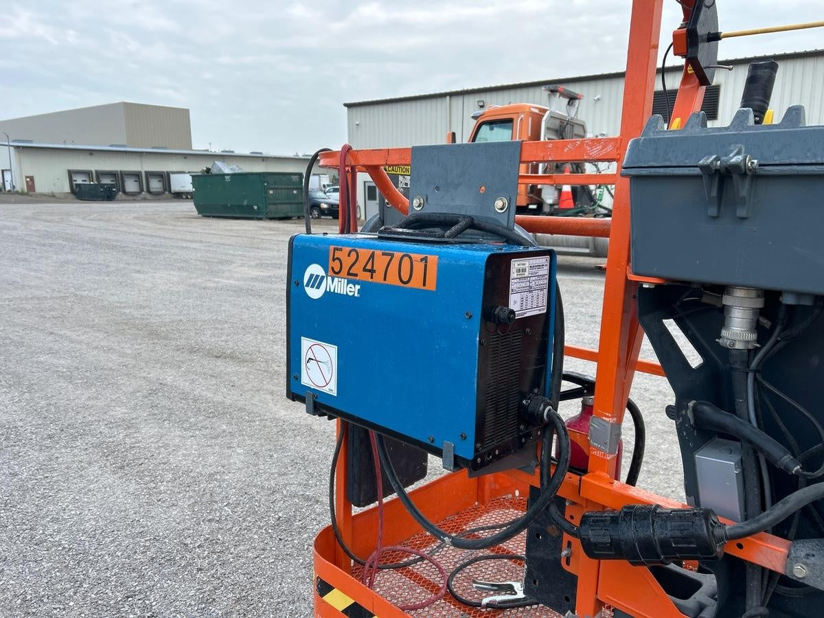 2025 MILLER ELECTRIC CST-282