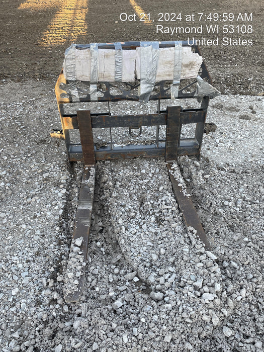 2022 PALADIN 48" Pallet Forks - Paladin