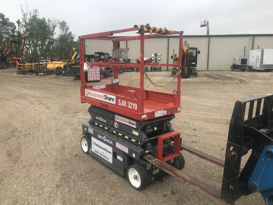 2019 Skyjack SJIII-3219 Skyjack SJIII3219 Standard w/Trojan Batteries
