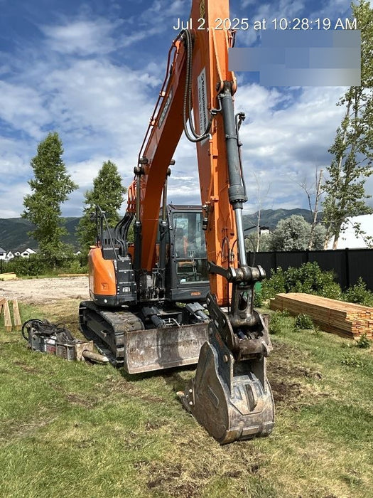 2020 DOOSAN 24" Bucket-Doosan
