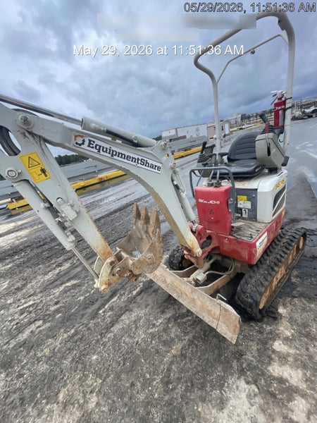 2023 TAKEUCHI TB210R