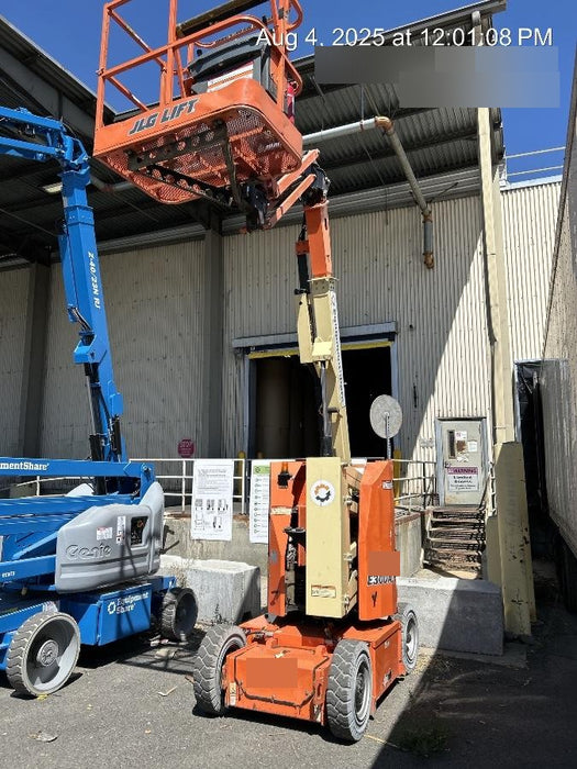 2019 JLG E300AJP