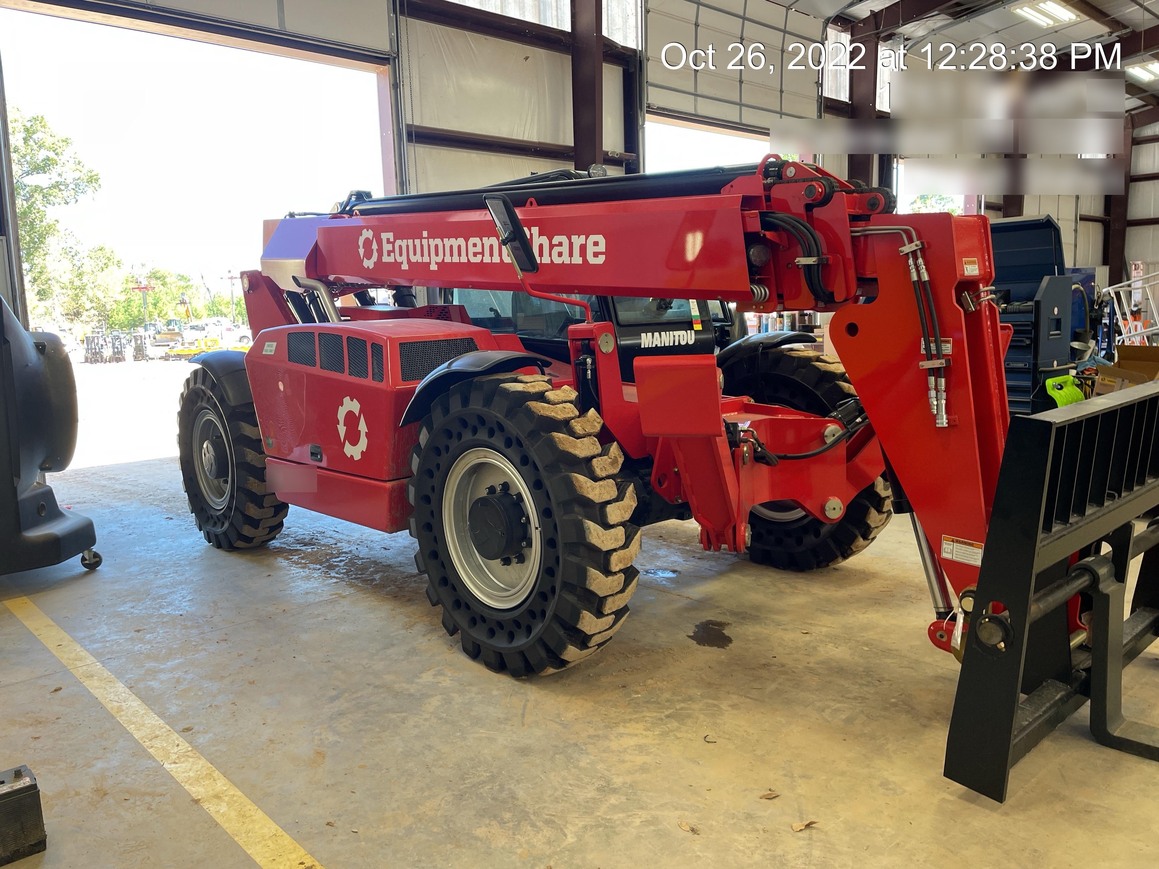 2023 MANITOU MTA12055