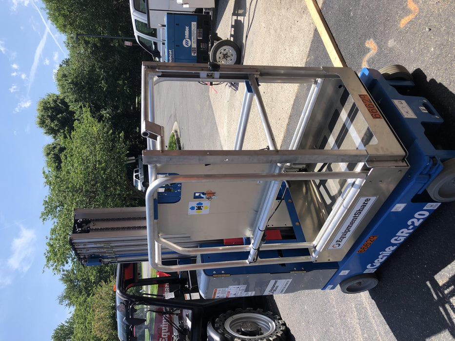 2020 GENIE GR-20
