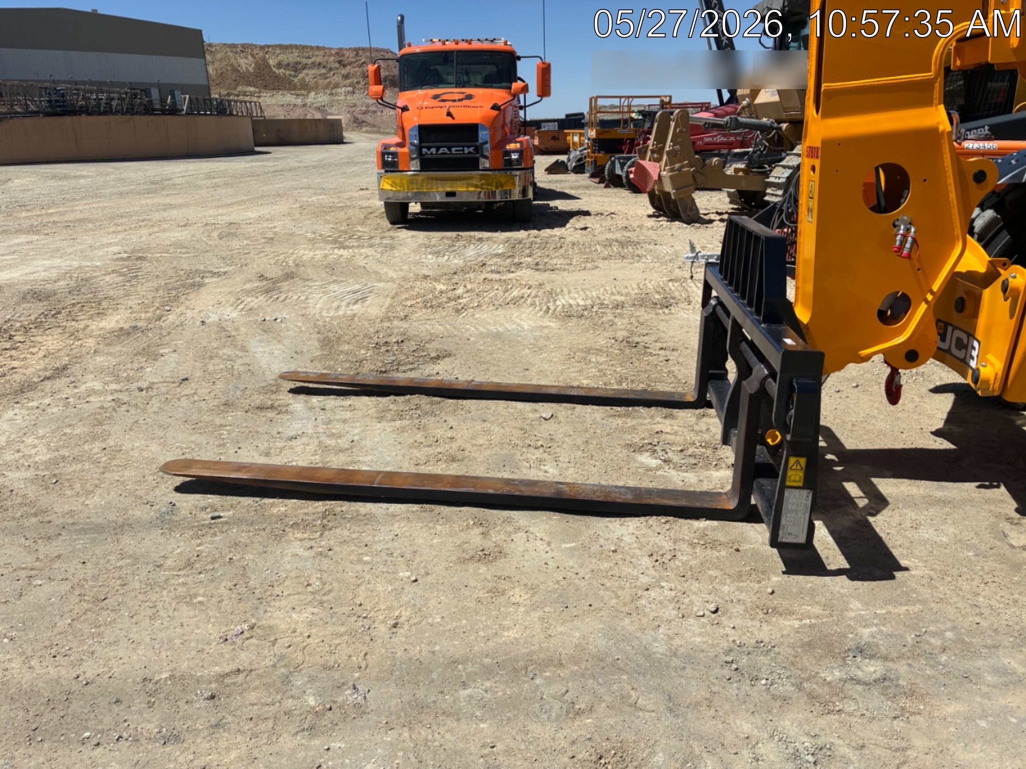 2025 JCB 510-56