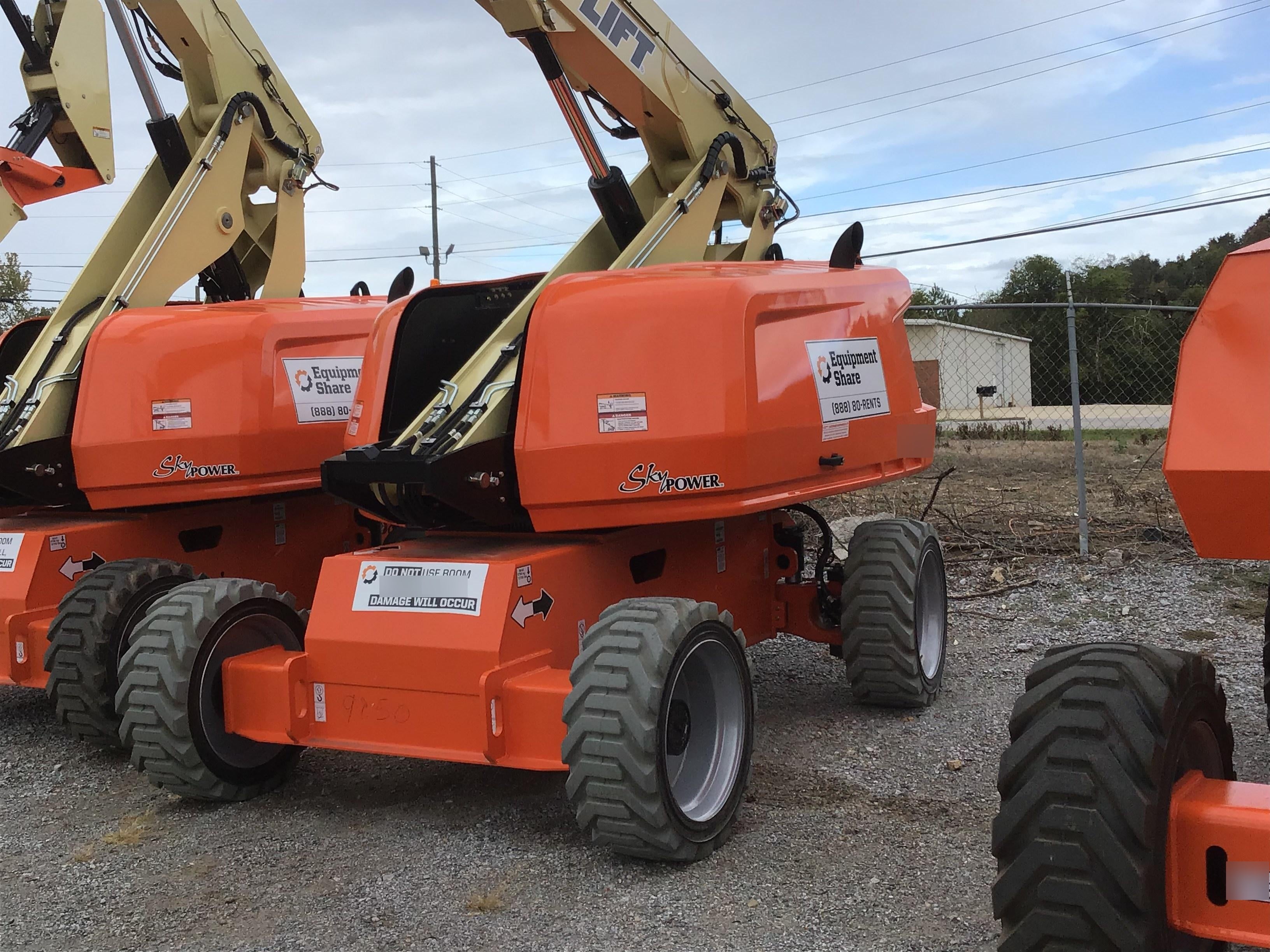 2019 JLG 600S 4WD