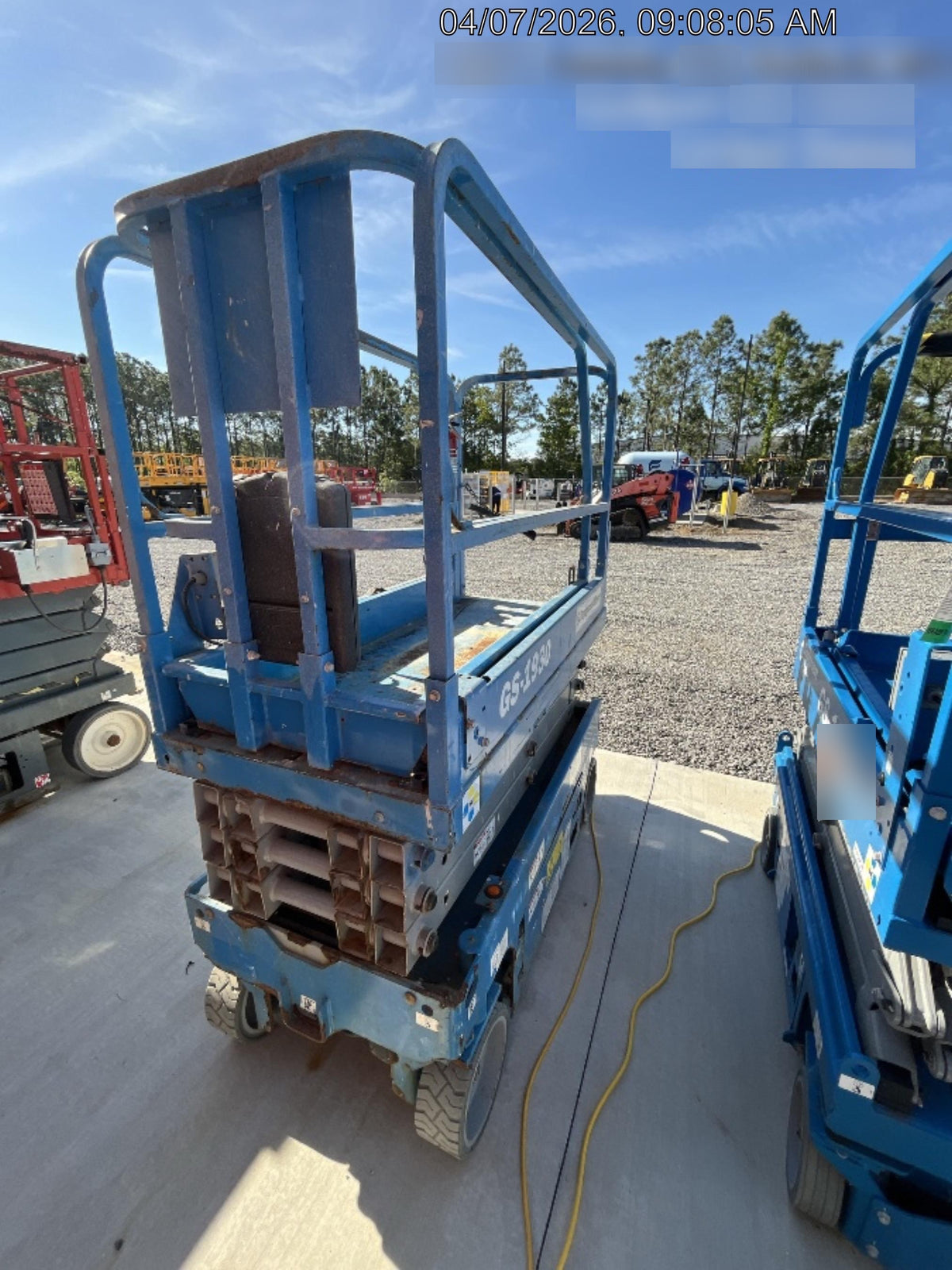 2019 Genie GS-1930 Fixed Rails with Chain Entry