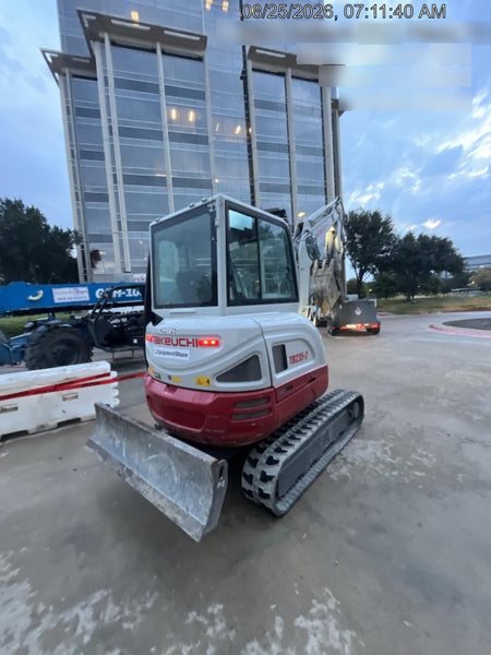 2024 TAKEUCHI TB235-2CR
