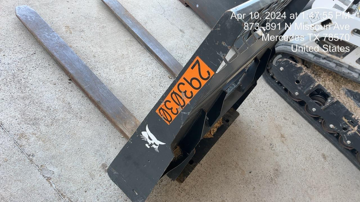 2023 BOBCAT 36" Mini Skid Steer Fork Carriage - Bobcat