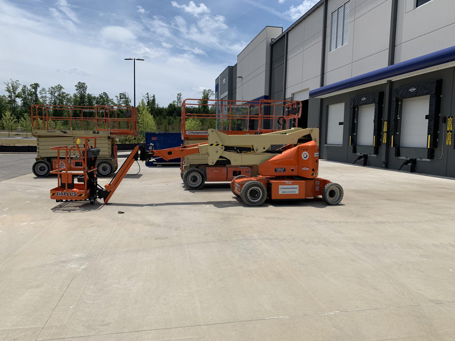2021 JLG E400AJP Narrow