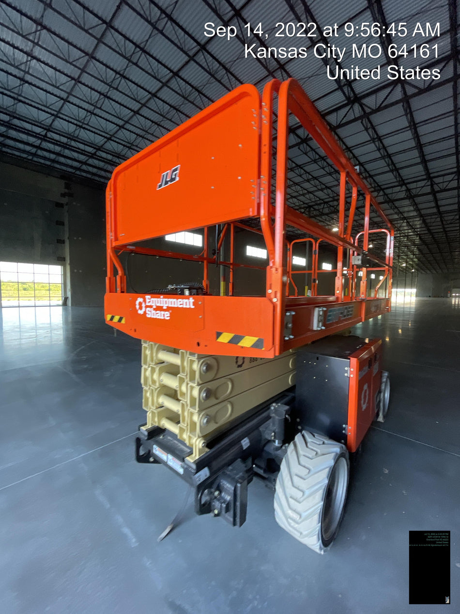 2022 JLG ERT4069