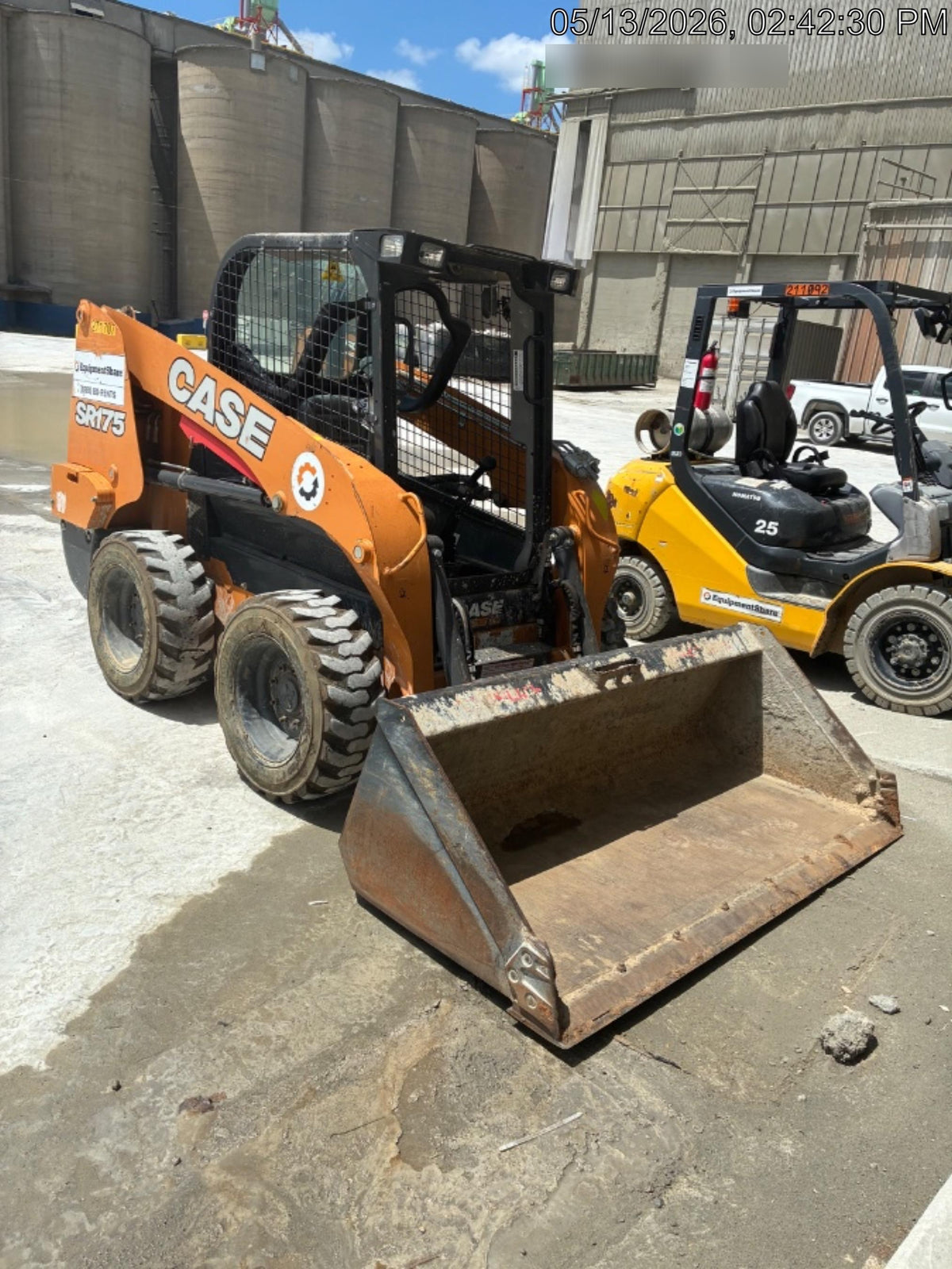 2019 CASE SR175