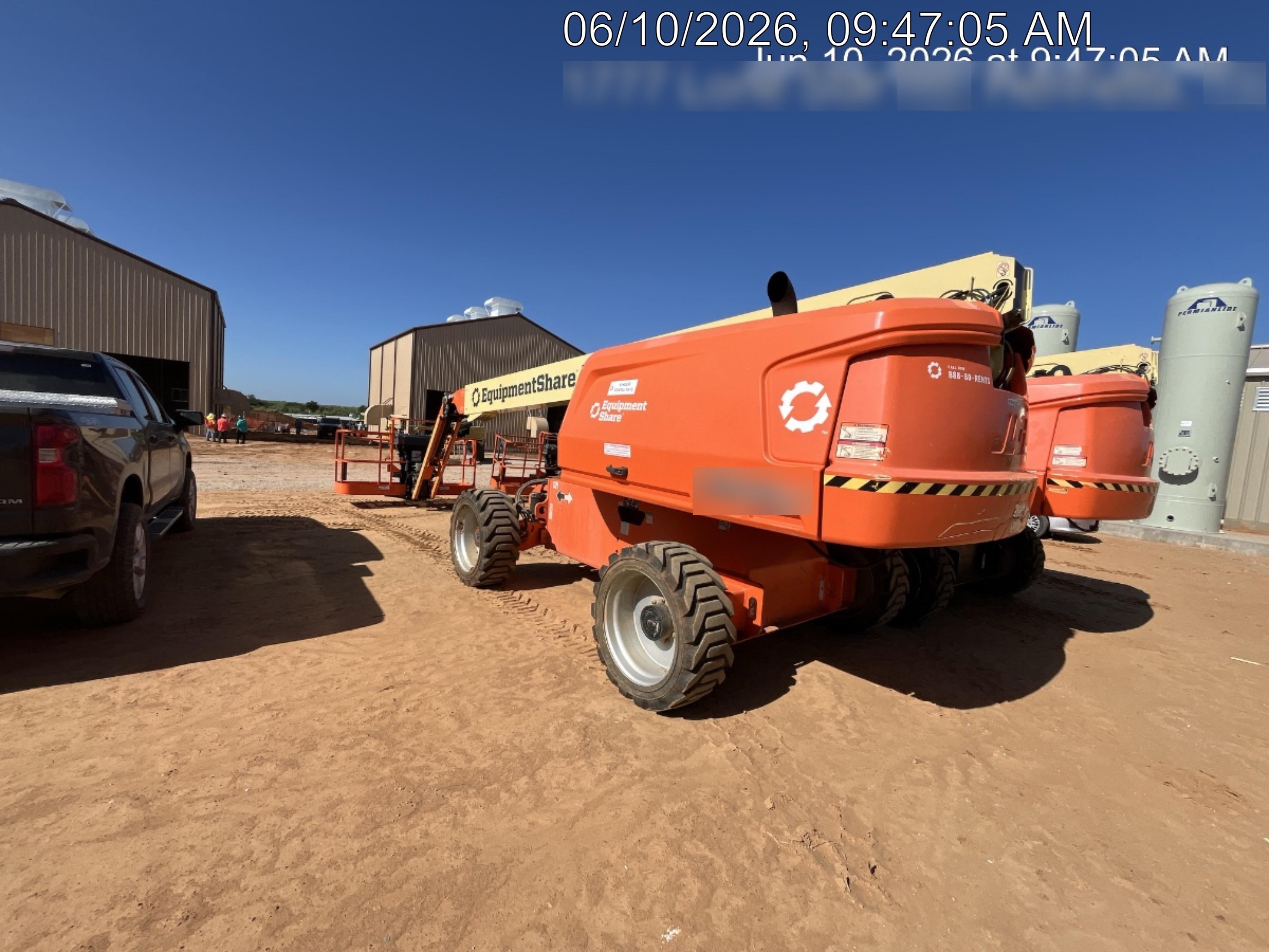 2023 JLG 660SJ