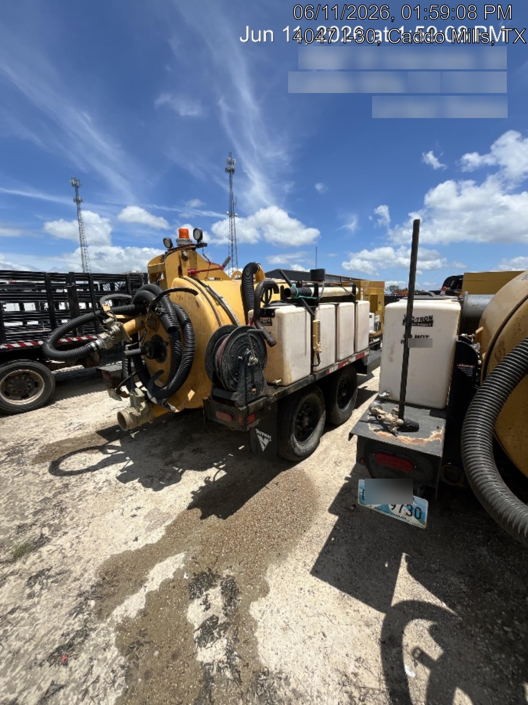 2021 VAC-TRON LP573XDT