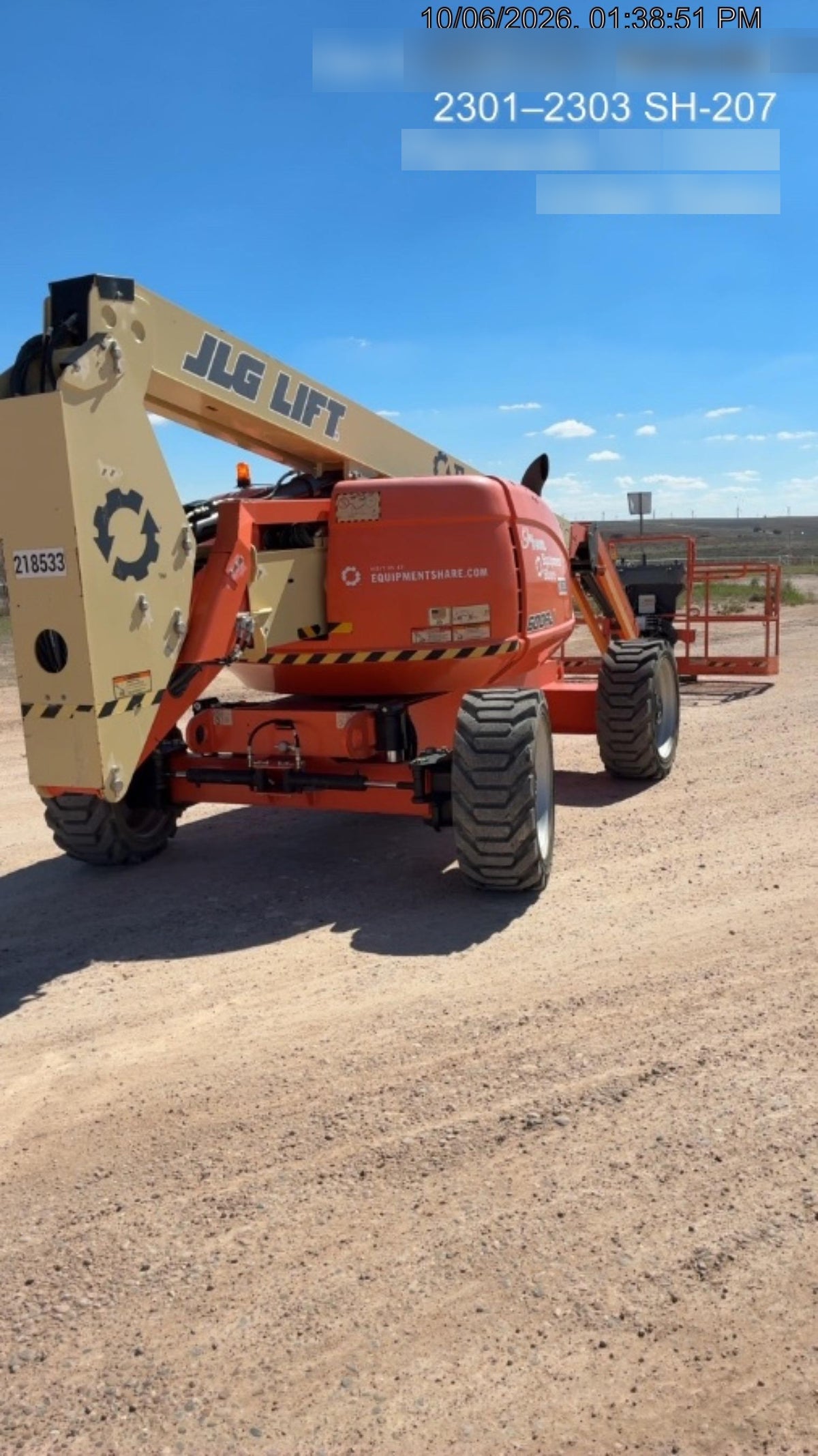 2022 JLG 600AJ
