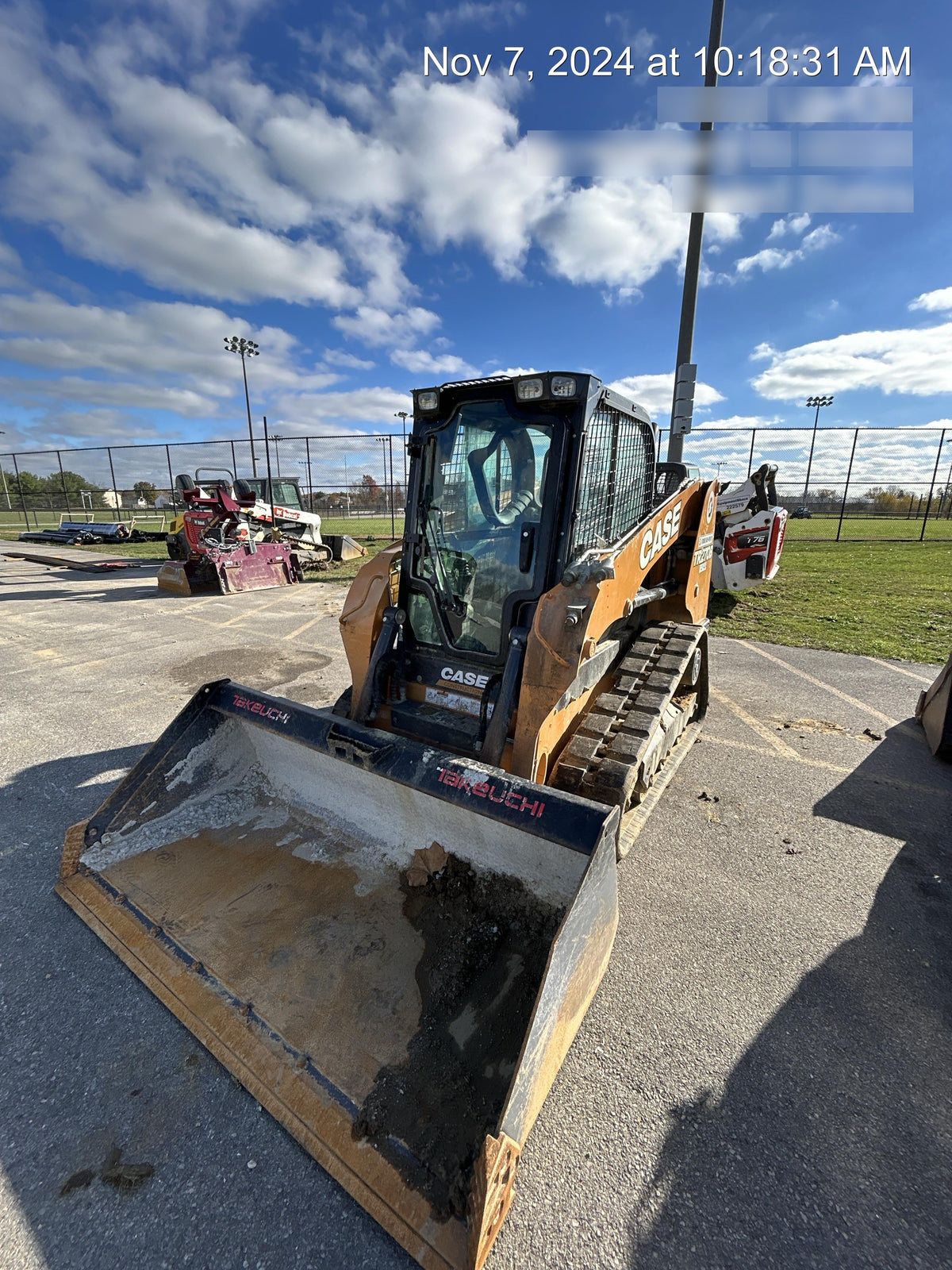 2021 CASE TR270B