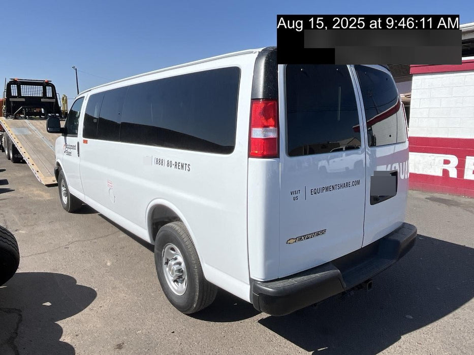 2025 CHEVROLET Express Van - Rental