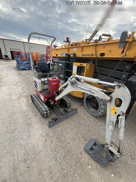 2022 TAKEUCHI TB210R