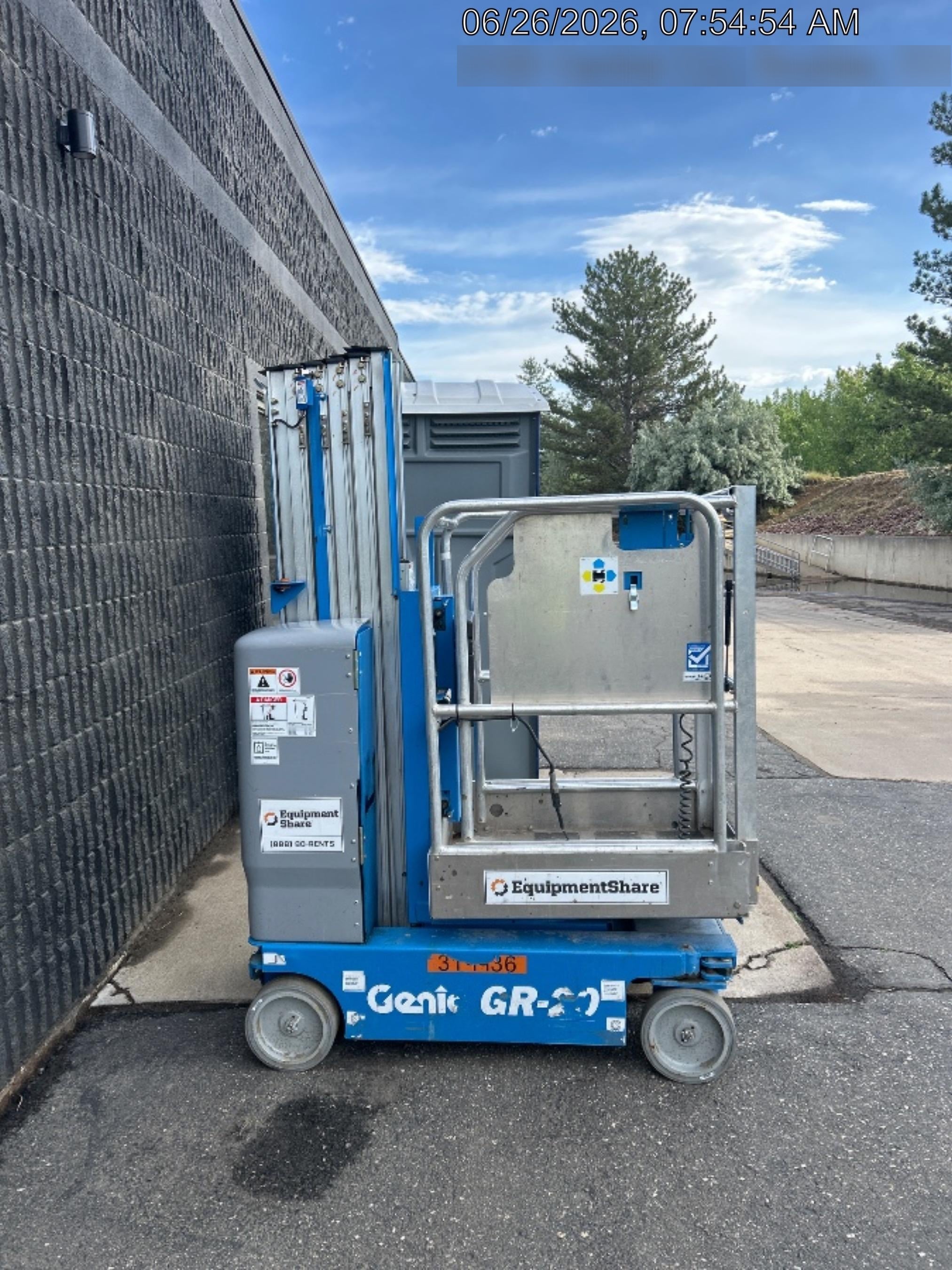 2023 GENIE GR-20