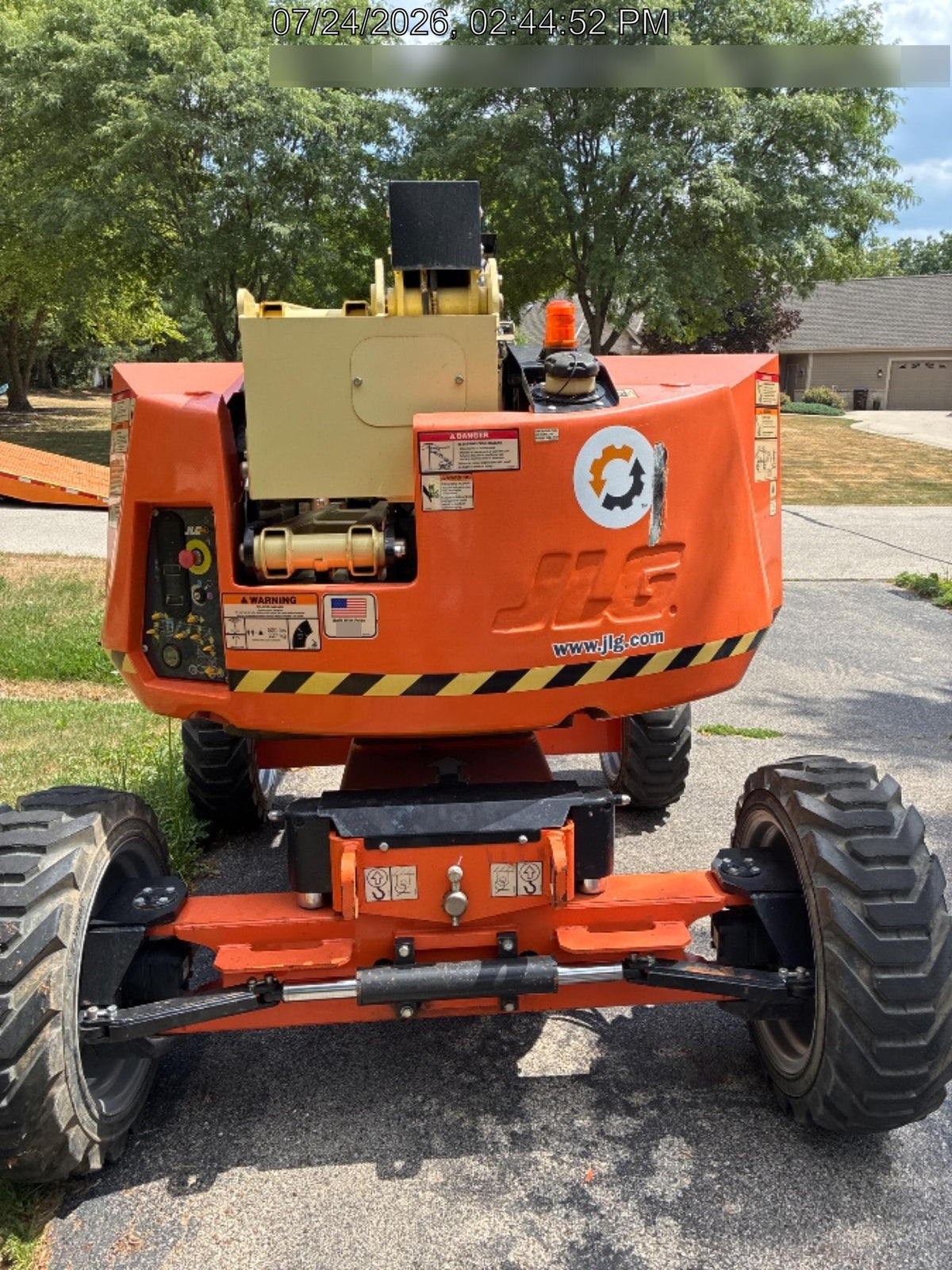 2022 JLG 340AJ