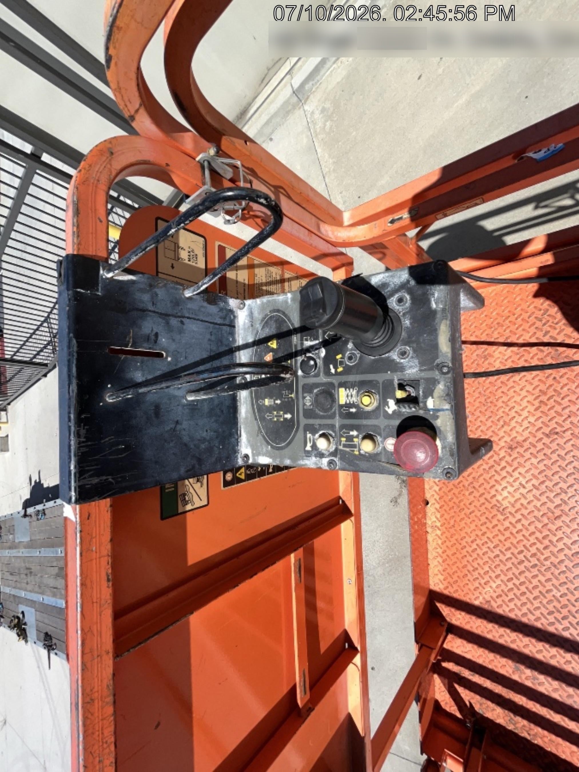 2021 JLG 4069LE