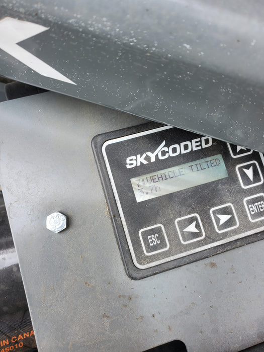 2020 Skyjack SJIII-3219 Solid NM Tires, Half height spring hinged entry gate, Dual Beacons, 800W Inverter