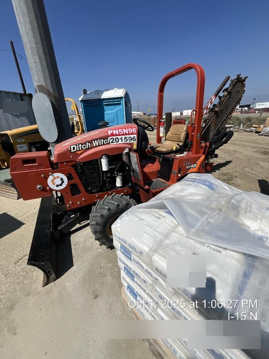2022 DITCH WITCH RT45A