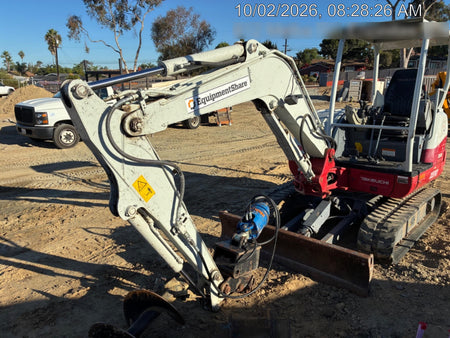 2021 TAKEUCHI TB240R