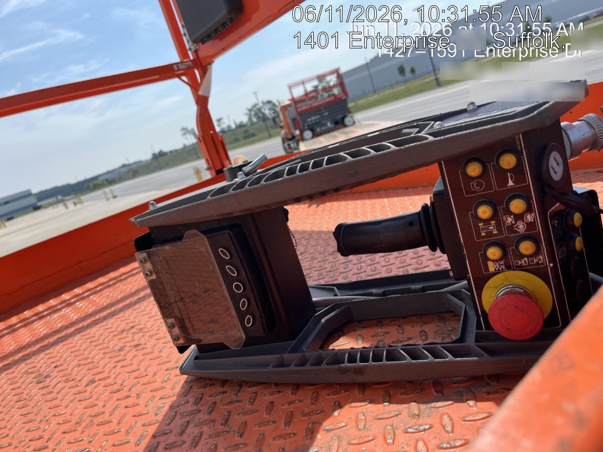 2023 JLG RT4069