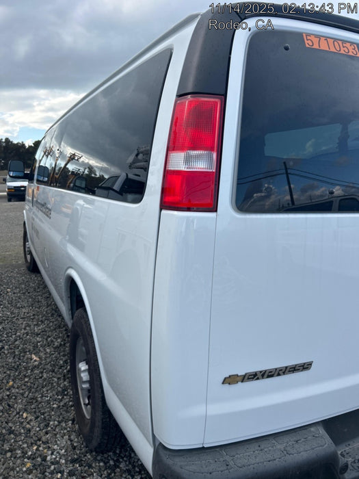 2025 CHEVROLET Express Van - Rental