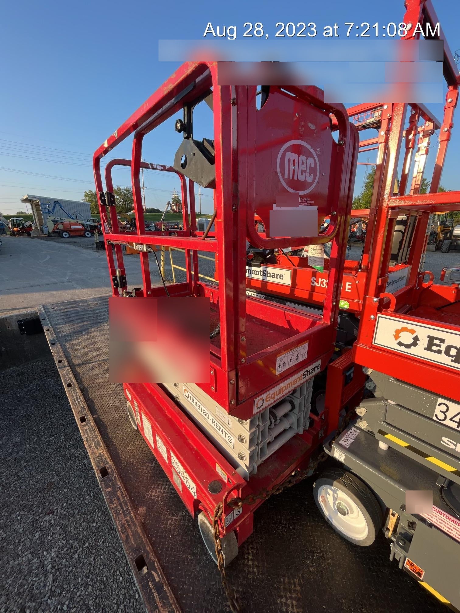2019 MEC 1330SE MEC 1330SE w/ES Track Hardware, Full Extended 2 Year Warranty
