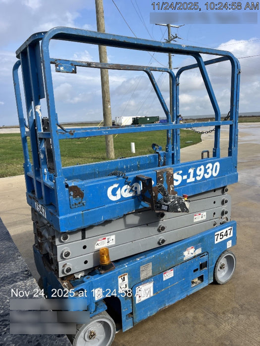 2018 GENIE GS-1930