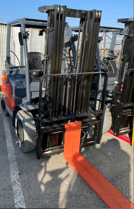 2022 TOYOTA 50-8FGU25