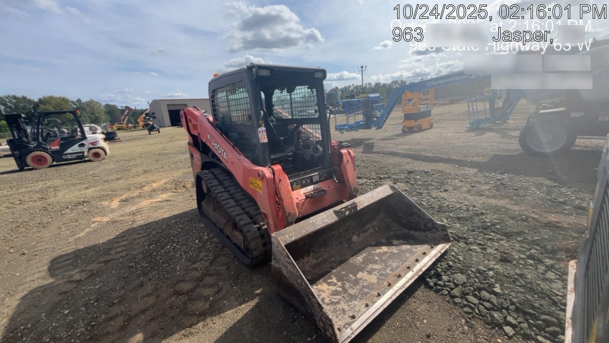2019 Kubota SVL75-2 Cab/Heat/Air, Standard Tracks, Standard Flow, Hydraulic QC 68" HD Bucket w/ Smooth cutting edge