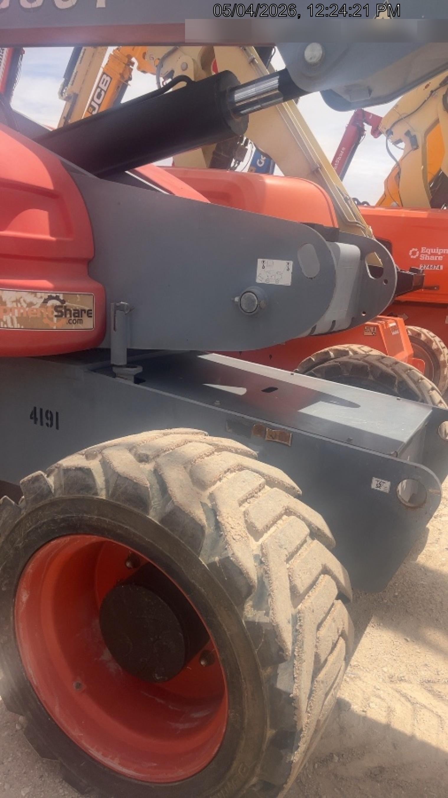2017 SKYJACK SJ86T