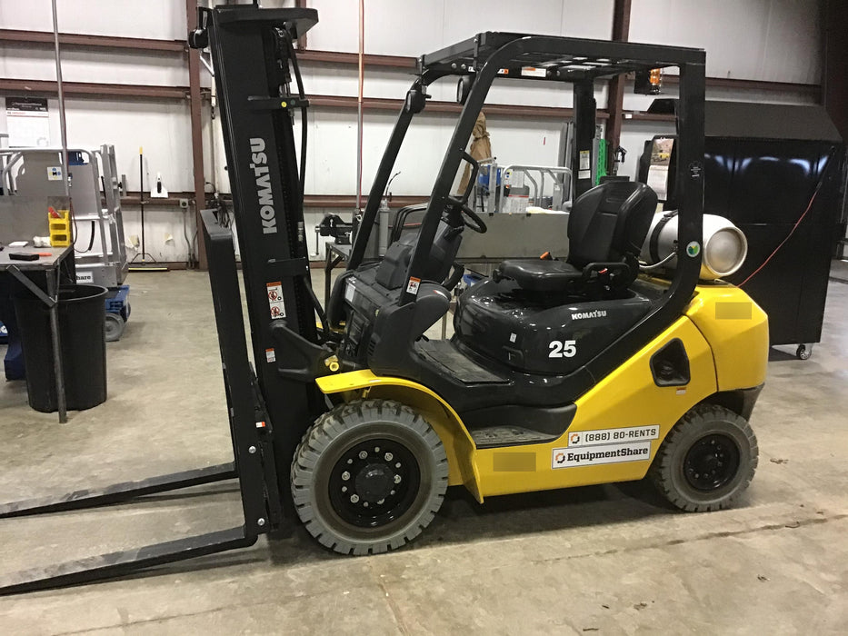 2018 KOMATSU FG25HT-16