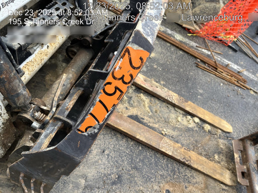 2022 PALADIN 48" Pallet Forks - Paladin