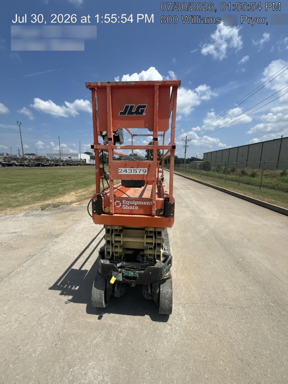 2022 JLG ES2632