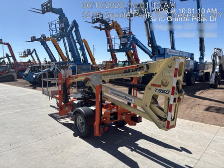 2022 JLG T350