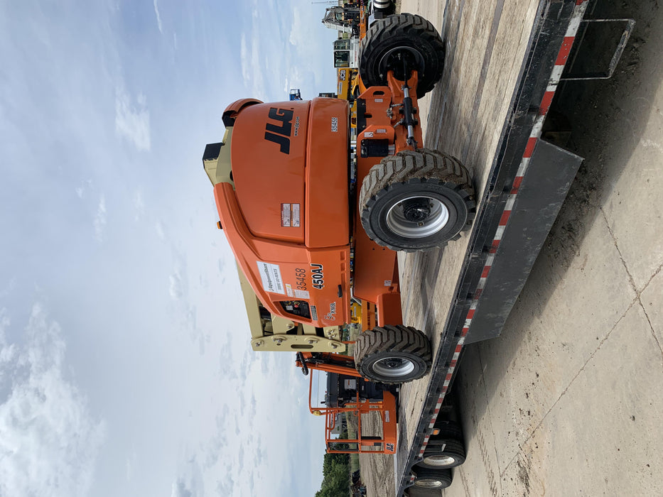 2019 JLG 450AJ