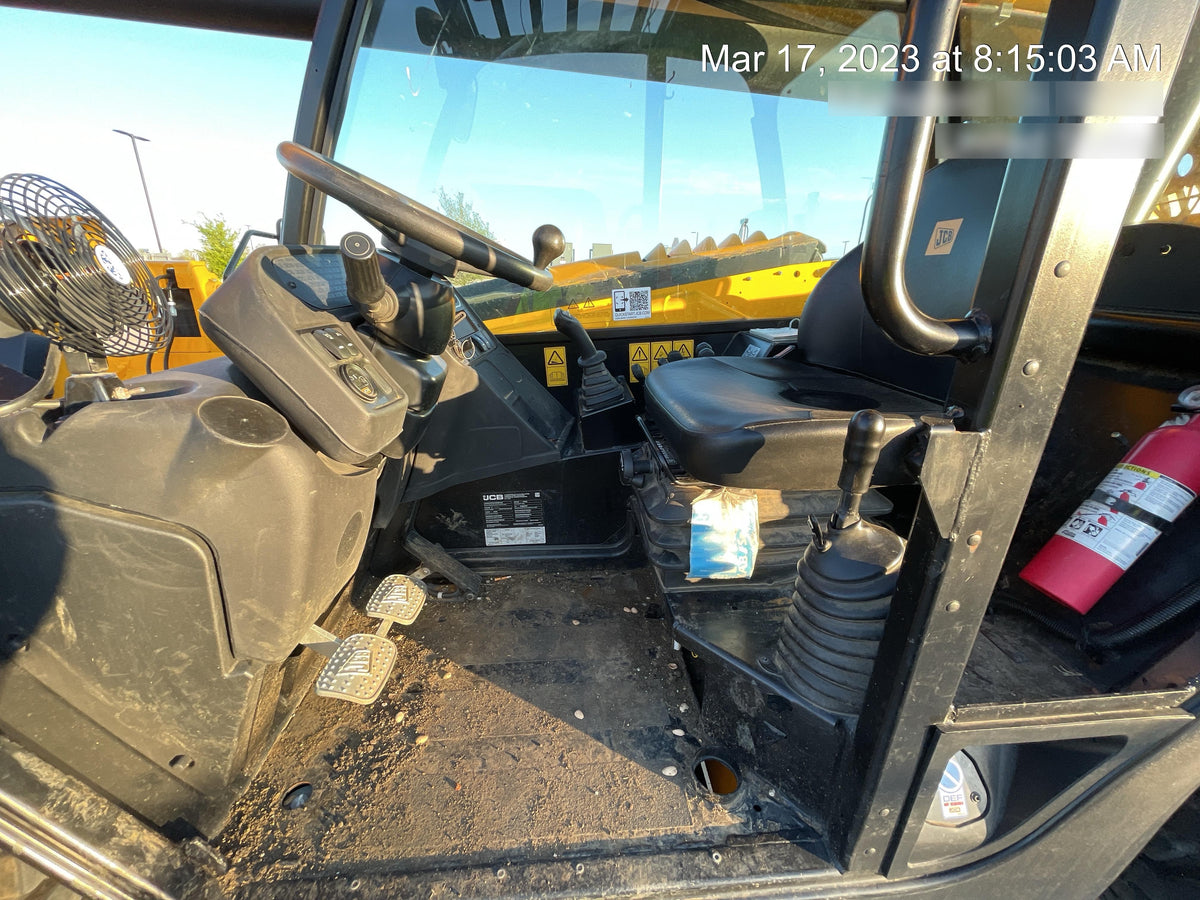 2022 JCB 510-56