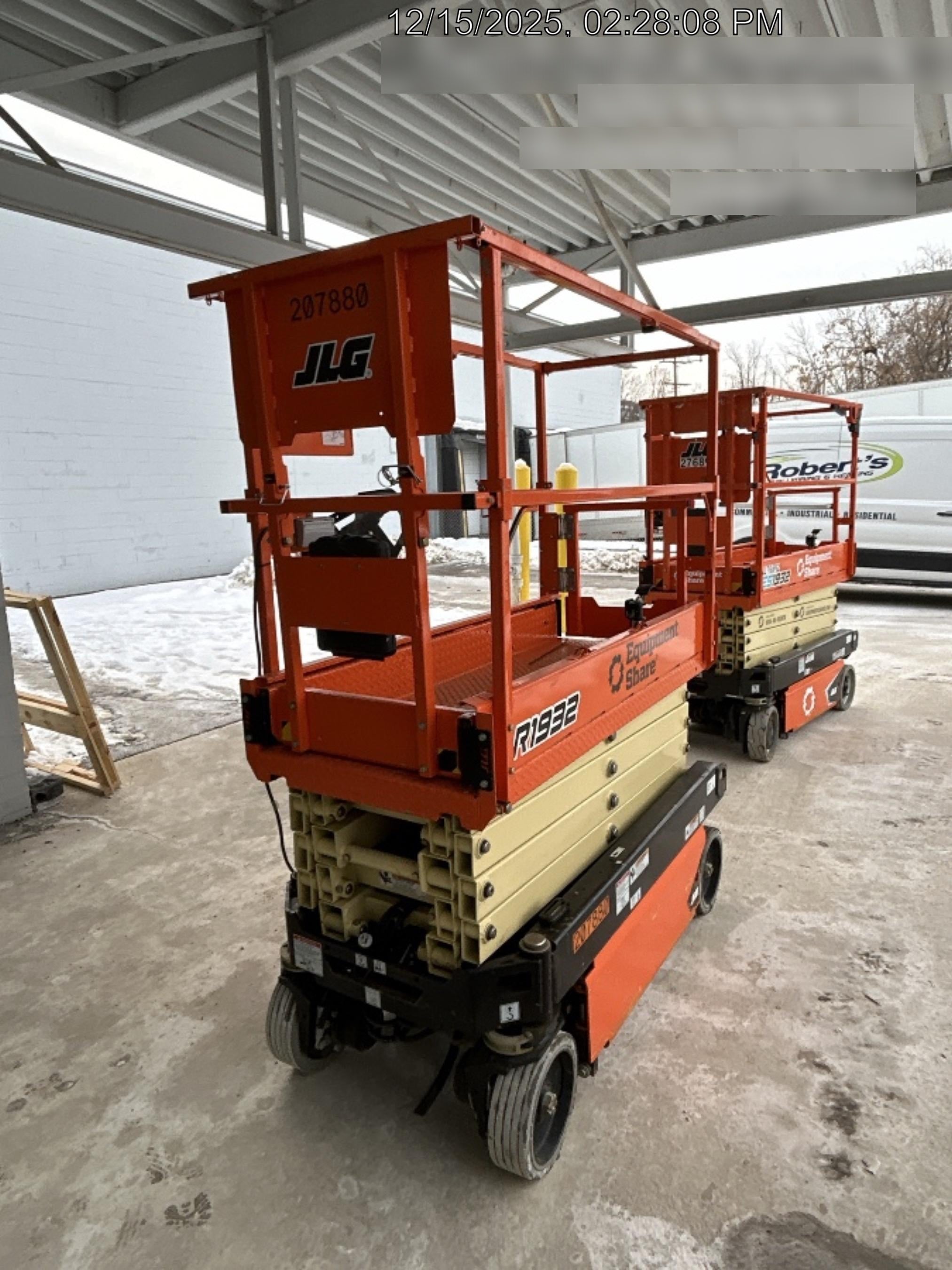 2022 JLG R1932