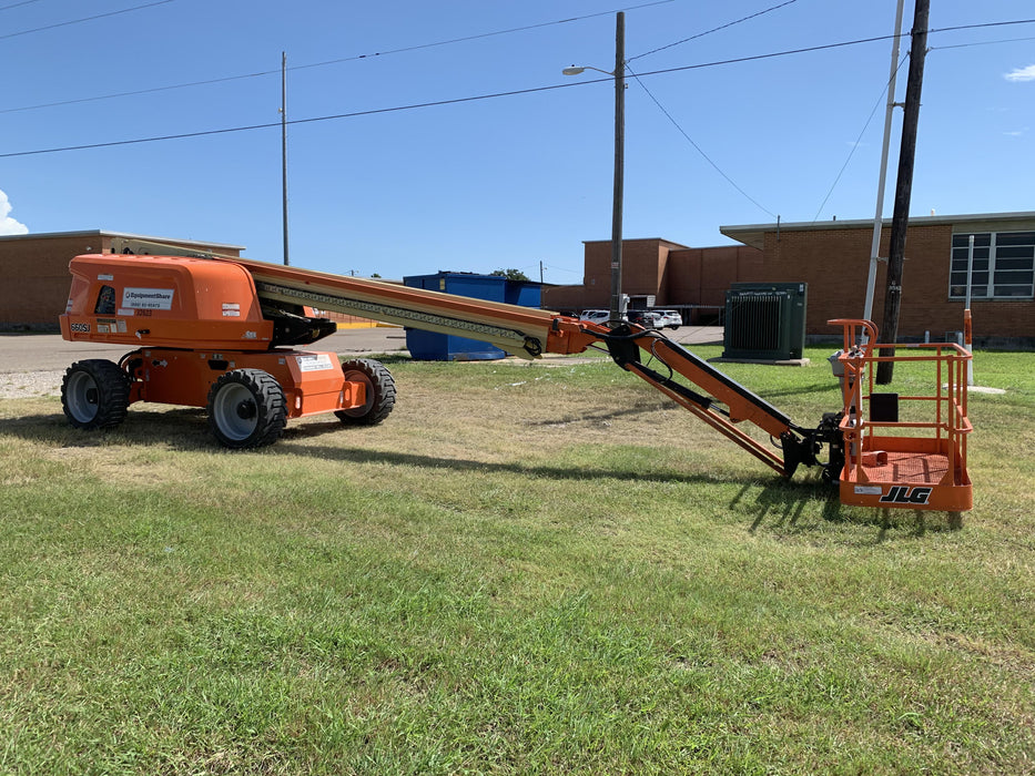 2019 JLG 660SJ