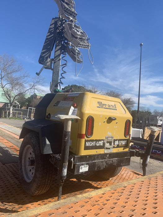 2022 Allmand NLV3GR (4) LED Light Fixture 350W, 23' Vertical Mast, 3kW Prime, Towable, Deep Sea L401, Leveling Jacks, Yanmar T4F 5.8hp