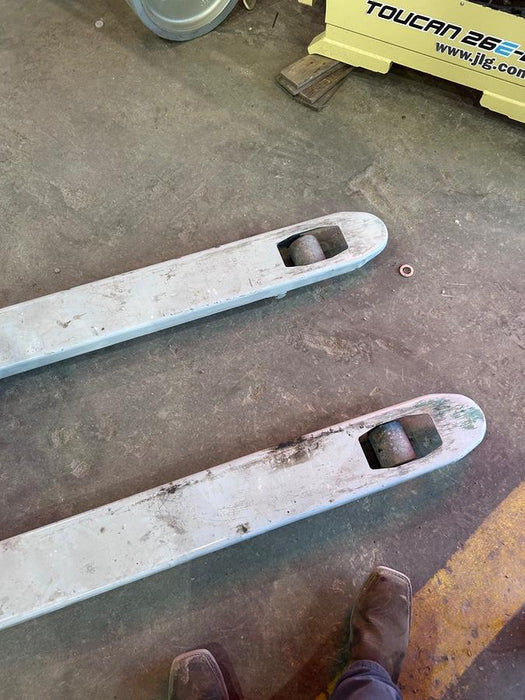 2025 STRONGWAY 5500 lb Pallet Jack