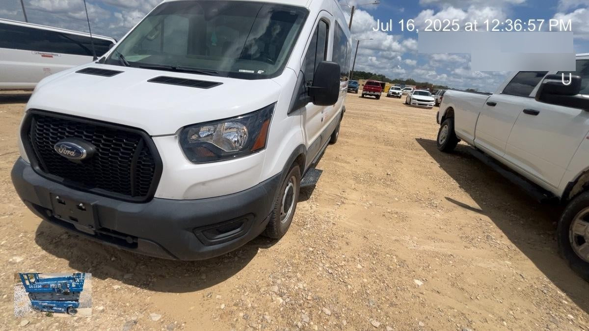 2023 FORD Transit 350 Rental