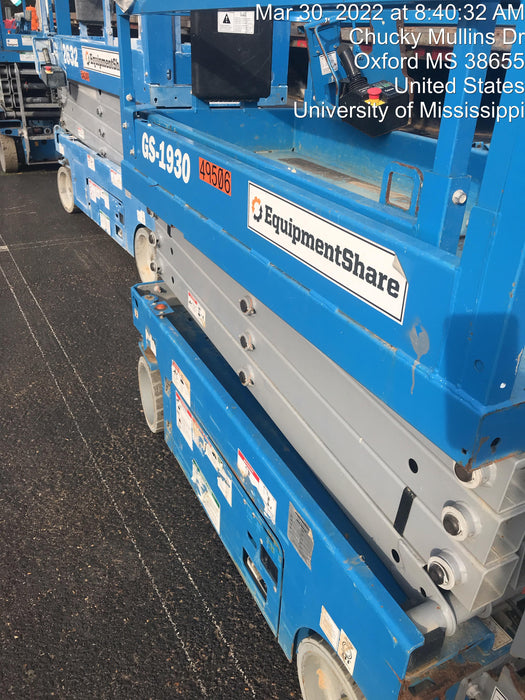 2019 Genie GS-1930 Fixed rails with chain Entry